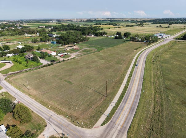 2311 W Walker Rd, North Platte, NE 69101