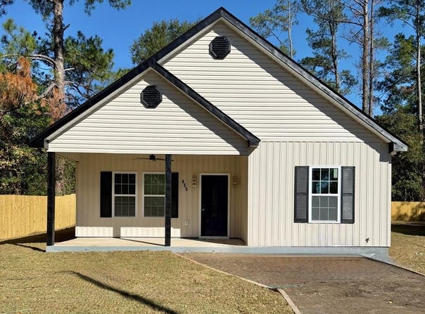 850 Ave C, Bainbridge, GA 39819