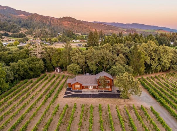 8049 Sonoma Highway, Santa Rosa, CA 95409