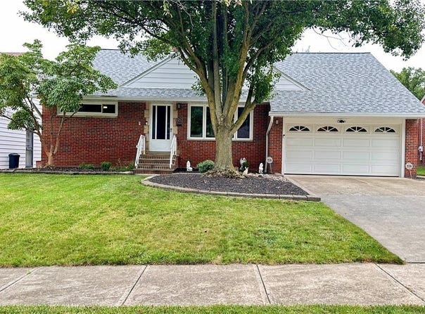 1787 E 227th Street, Euclid, OH 44117