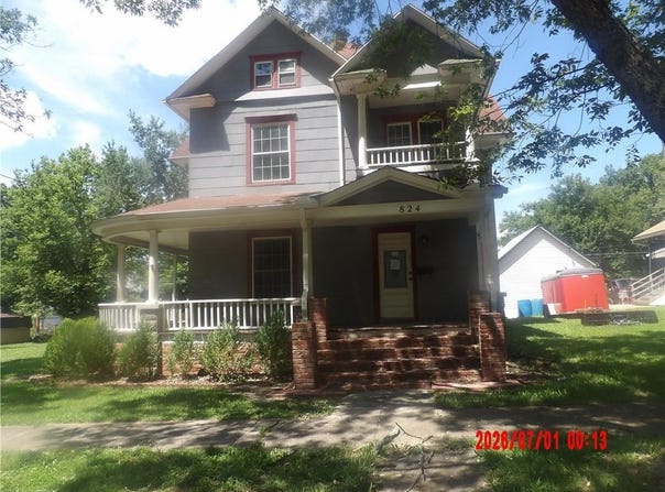 824 North Street, Iola, KS 66749