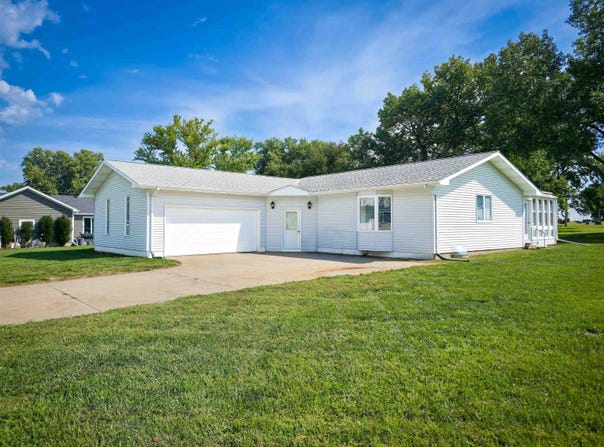 801 S Oak St, Tilden, NE 68781
