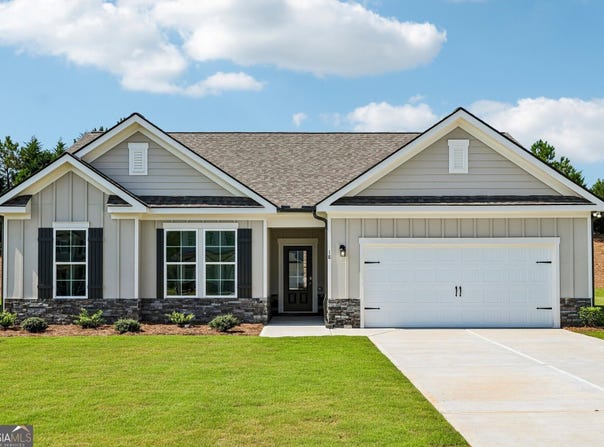 18 Purackal Lane, Statham, GA 30666