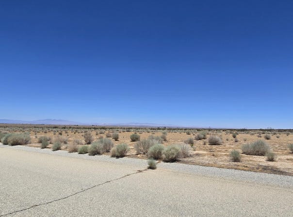 13743 E Ave G2, Lancaster, CA 93535