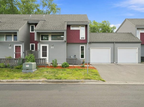 3780 Red Robin Lane, Eagan, MN 55122