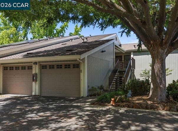 3064 Rossmoor Parkway, Walnut Creek, CA 94595