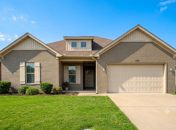 1535 Cherry Bark Drive, Conway, AR 72034