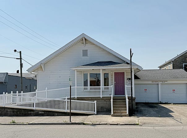 11 N Meridian Street, Washington, IN 47501