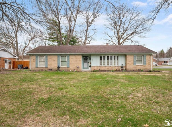 1584 Tennyson Drive, Temperance, MI 48182
