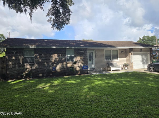 340 S Center Street, Ormond Beach, FL 32174