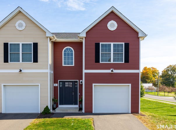 6 Gillette Way, Bristol, CT 06010