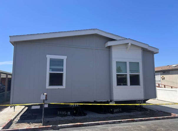 9080 Bloomfield Ave, Cypress, CA 90630