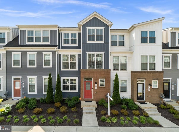 405 GILLESPIE Drive, FREDERICK, MD 21702