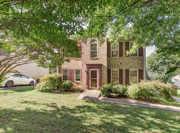 1575 Read Mountain Rd NE, Roanoke, VA 24019