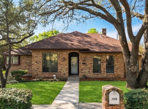 2408 Castle Street, Irving, TX 75038