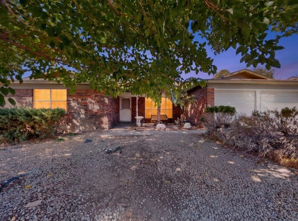 3701 Naples Street NE, Albuquerque, NM 87111