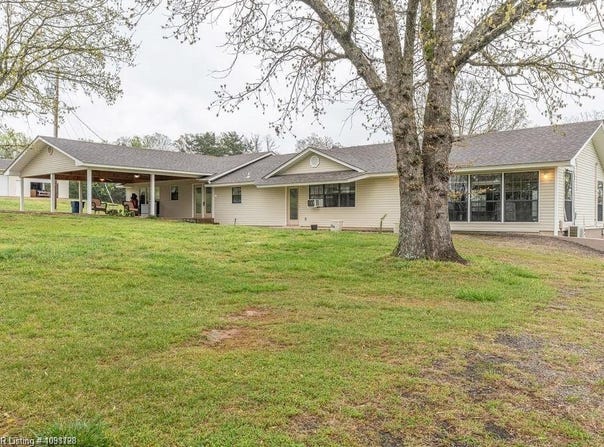 13094 Highway 348, Mountainburg, AR 72946
