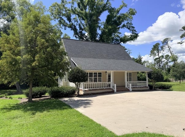 907 N Chester Ave., Douglas, GA 31533
