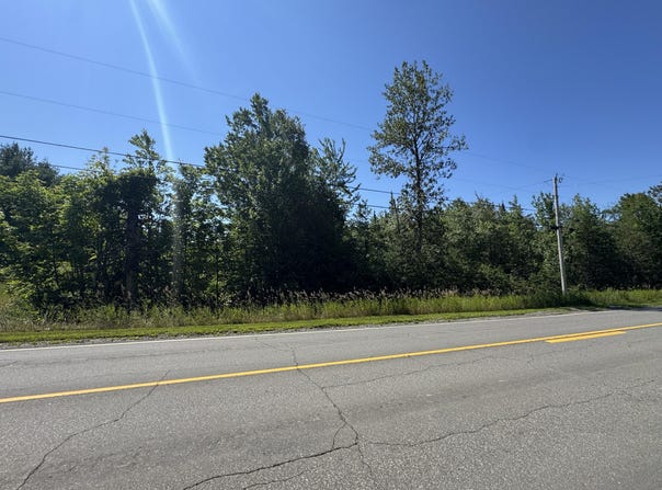 L40 Garland Road, Dexter, ME 04930