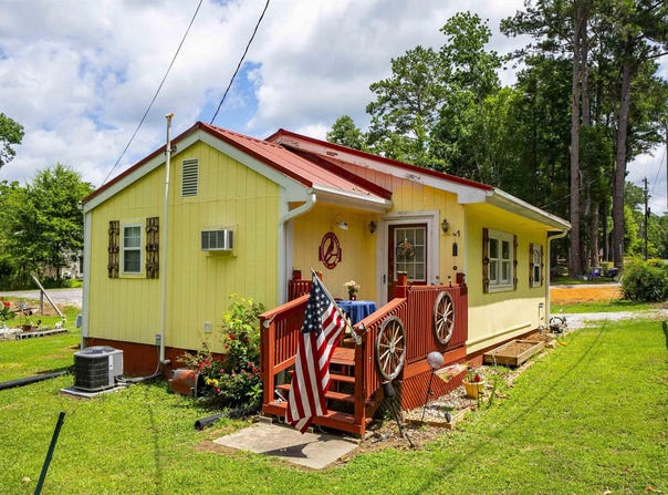124 Landing Road, Prosperity, SC 29127
