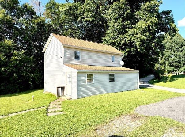 499 Sloan Hill Rd, Rayburn Twp, PA 16259