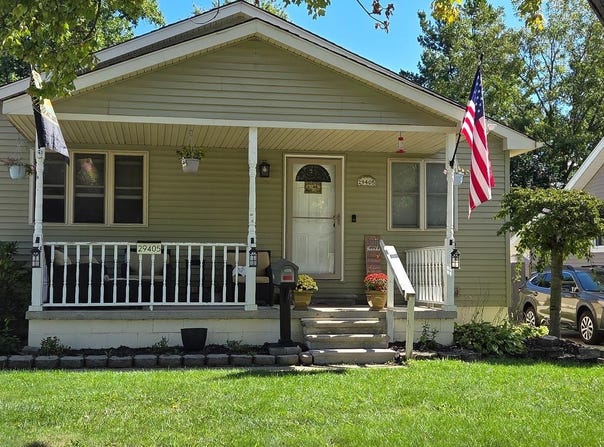 29405 Van Riper Street, Flat Rock, MI 48134