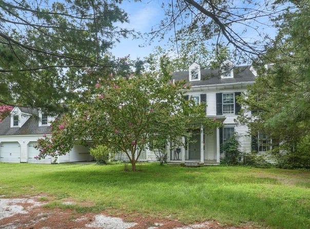 3 AMES ST, ONANCOCK, VA 23417