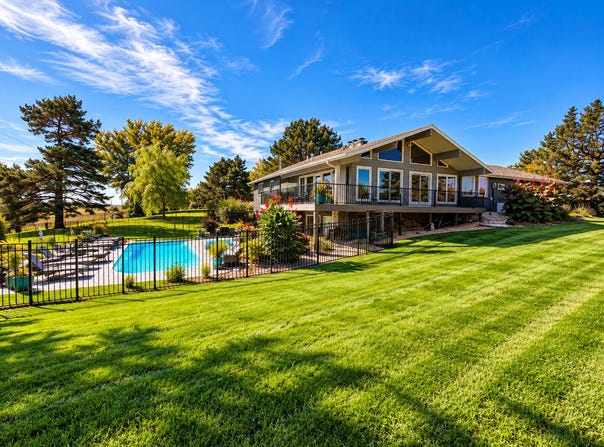 1125 Tomahawk Rd, North Platte, NE 69101
