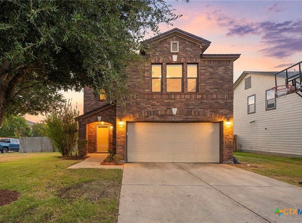 701 Big Sur Trail, Taylor, TX 76574