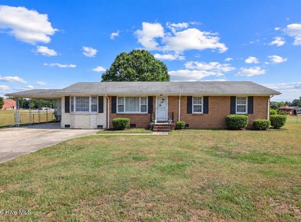 1719 Lipscomb Road E, Wilson, NC 27893