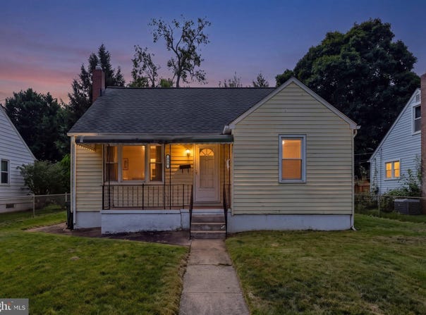 219 8TH Avenue, BROOKLYN PARK, MD 21225