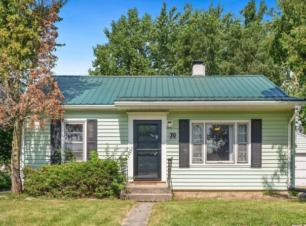 310 E Walnut Street, Waterloo, IN 46793