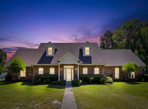 228 Taylor George Dr., Longview, TX 75605