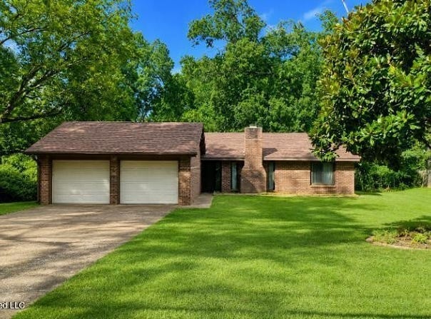 552 Central Avenue, Coldwater, MS 38618