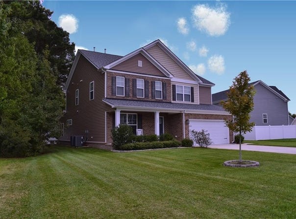 129 Manor Drive, Carrollton, VA 23314
