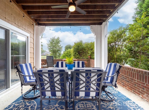 18619 Harborside Drive, Cornelius, NC 28031