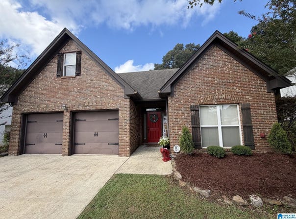 932 VALLEY CIRCLE, LEEDS, AL 35094