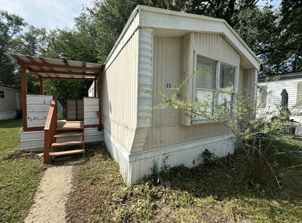 1216 Bloomington St, Greencastle, IN 46135