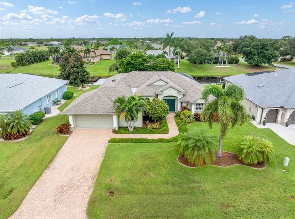 5 MEDALIST Place, ROTONDA WEST, FL 33947