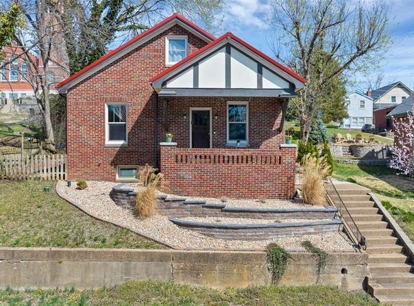 125 W 2nd Street, Hermann, MO 65041