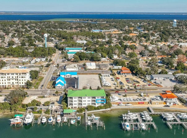 602 Harbor Boulevard, Destin, FL 32541