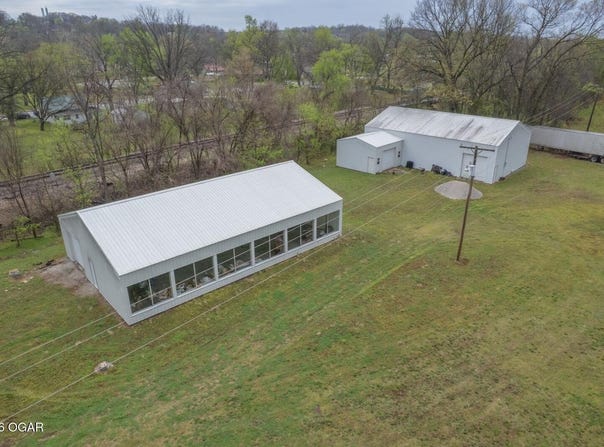 419 Washington Avenue, Seneca, MO 64865