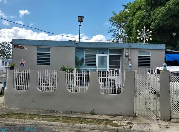 MartÃm González, Carolina, PR 00987