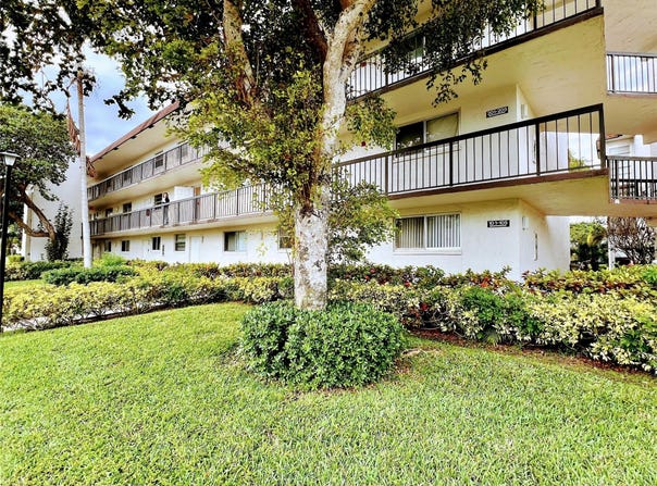 7400 NW 17TH Street, Plantation, FL 33313