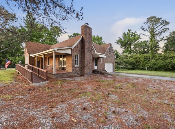 631 Selwin Road, Belvidere, NC 27919