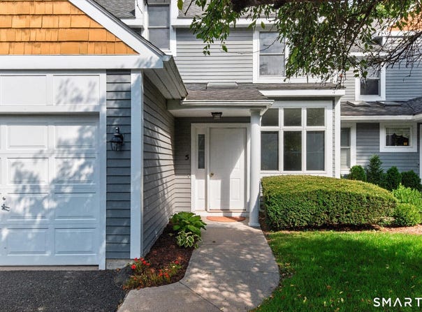 5 Riverwalk Drive, Simsbury, CT 06070