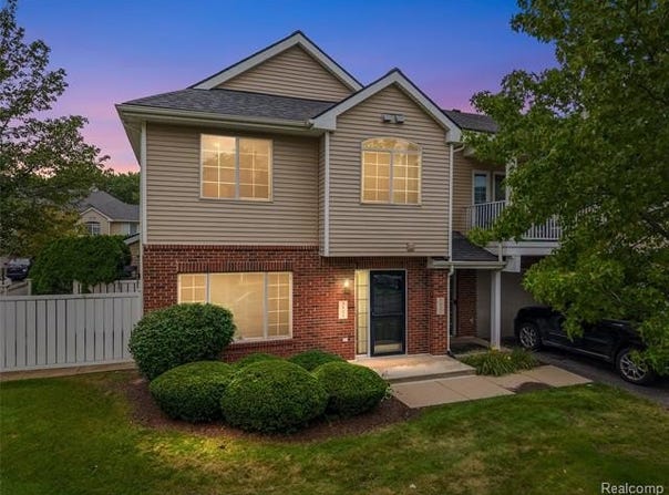 3521 Whitaker Drive, Melvindale, MI 48122