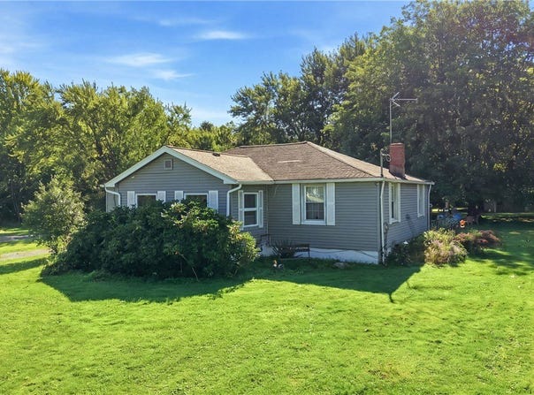 779 E Liberty Street, Hubbard, OH 44425