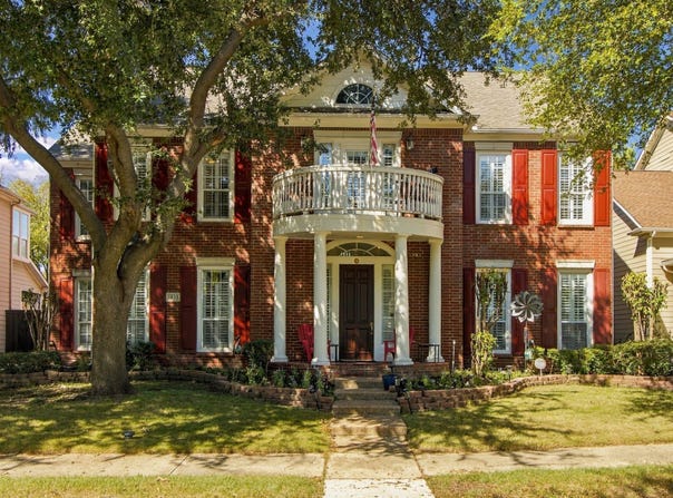 1833 Auburn Drive, Carrollton, TX 75007