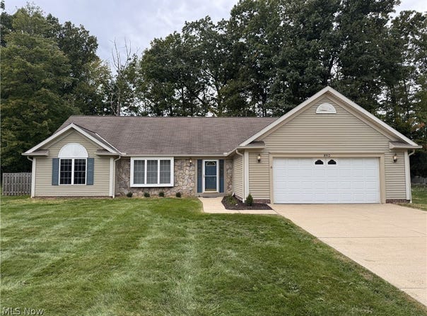 8912 Isabelle Lane, Macedonia, OH 44056